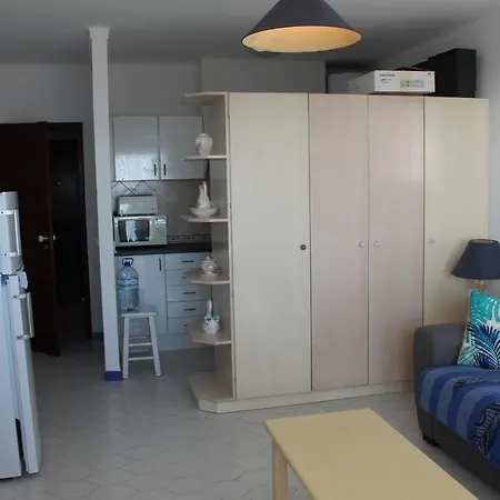 T0 Concorde Amazing First Line View Apartman *
