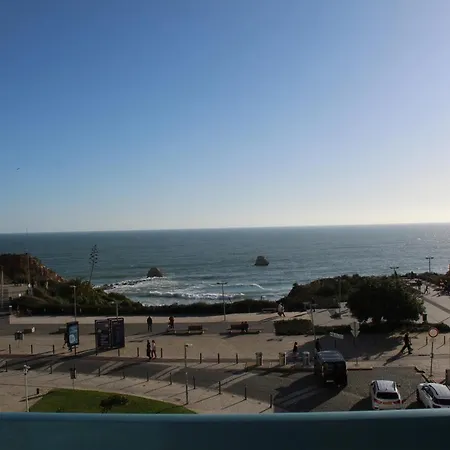 T0 Concorde Amazing First Line View Apartman